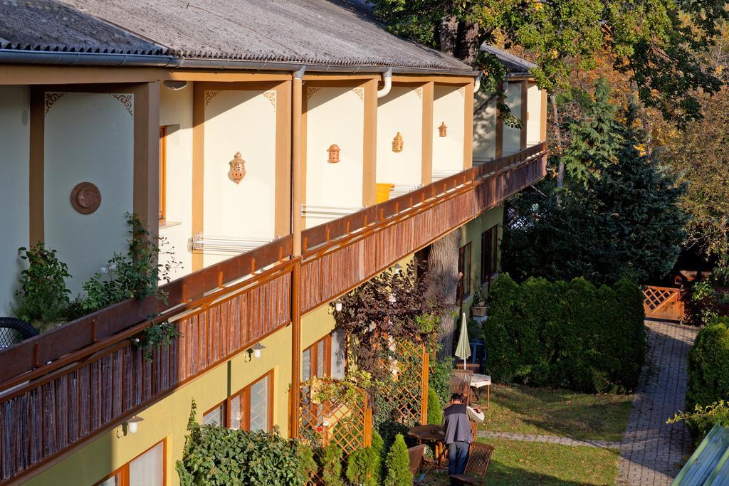 Appartementhaus Witzmann Bad Voeslau Exteriér fotografie